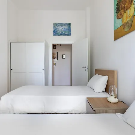 San Felice 136 By District Apartment
