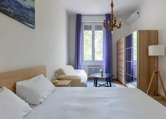 San Felice 136 By District Apartment